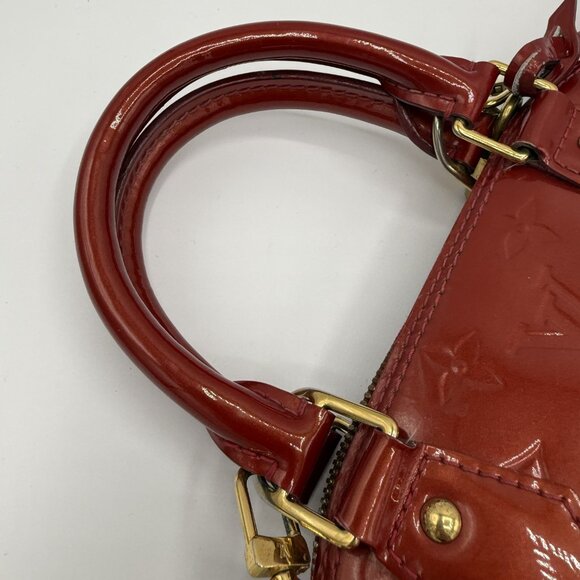 Louis Vuitton Red Alma BB - Vernis Leather. 2013 vintage! - Picture 3 of 13